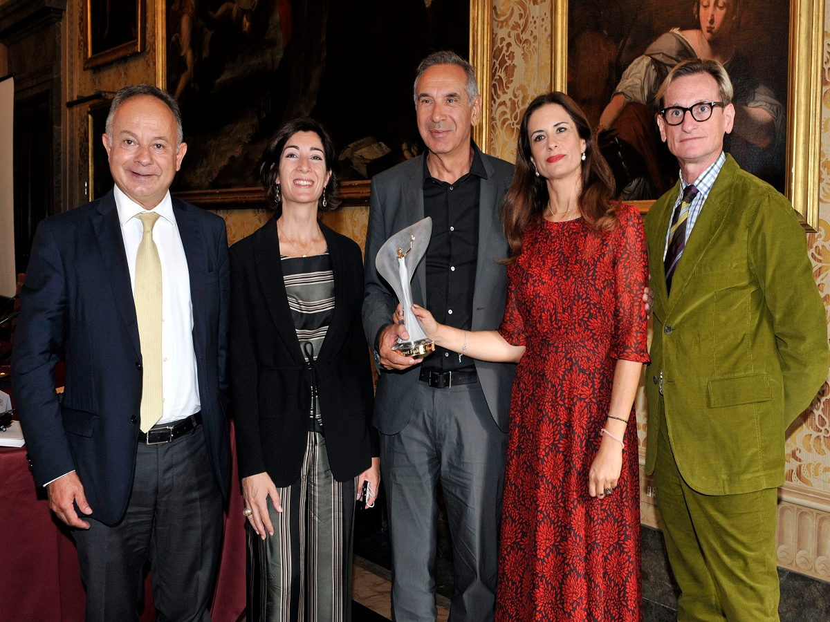  Milano premia la moda etica e sostenibile