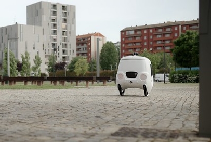 A Milano arriva Yape, il primo robot-fattorino 